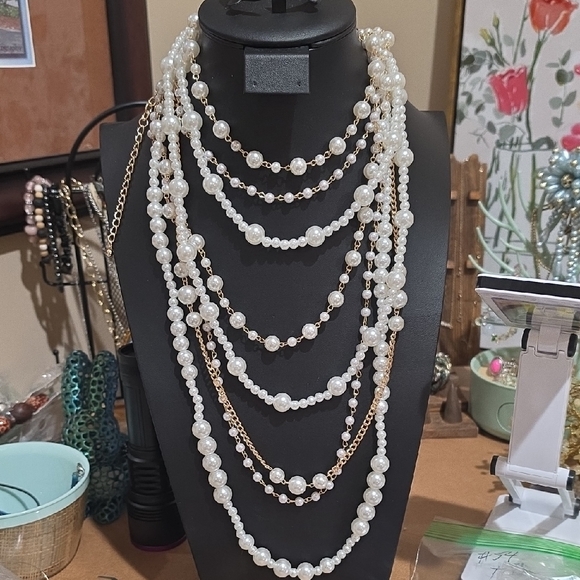 no brand Jewelry - Chic Multi-Layer Pearl and Gold Necklace